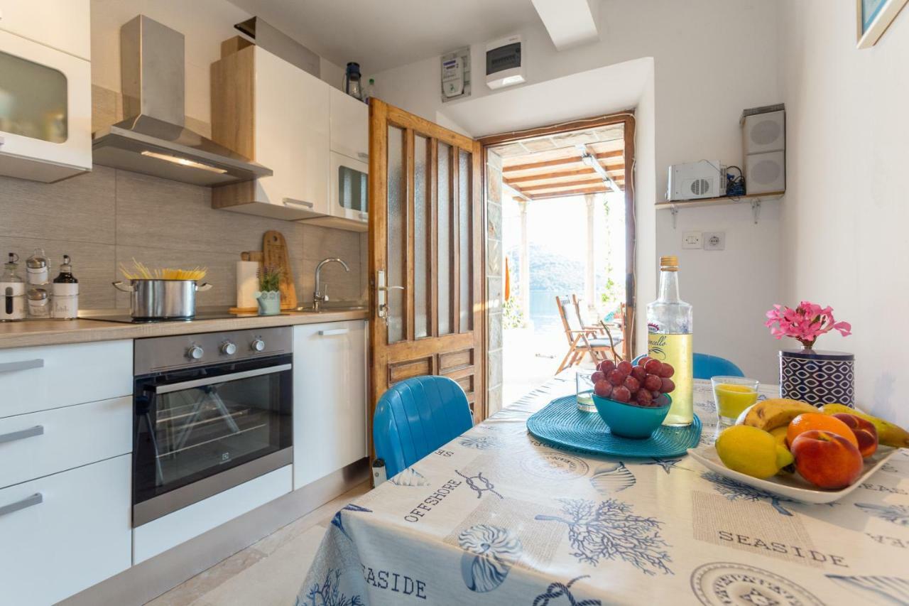 Nono Frano Apartment Prozura ภายนอก รูปภาพ