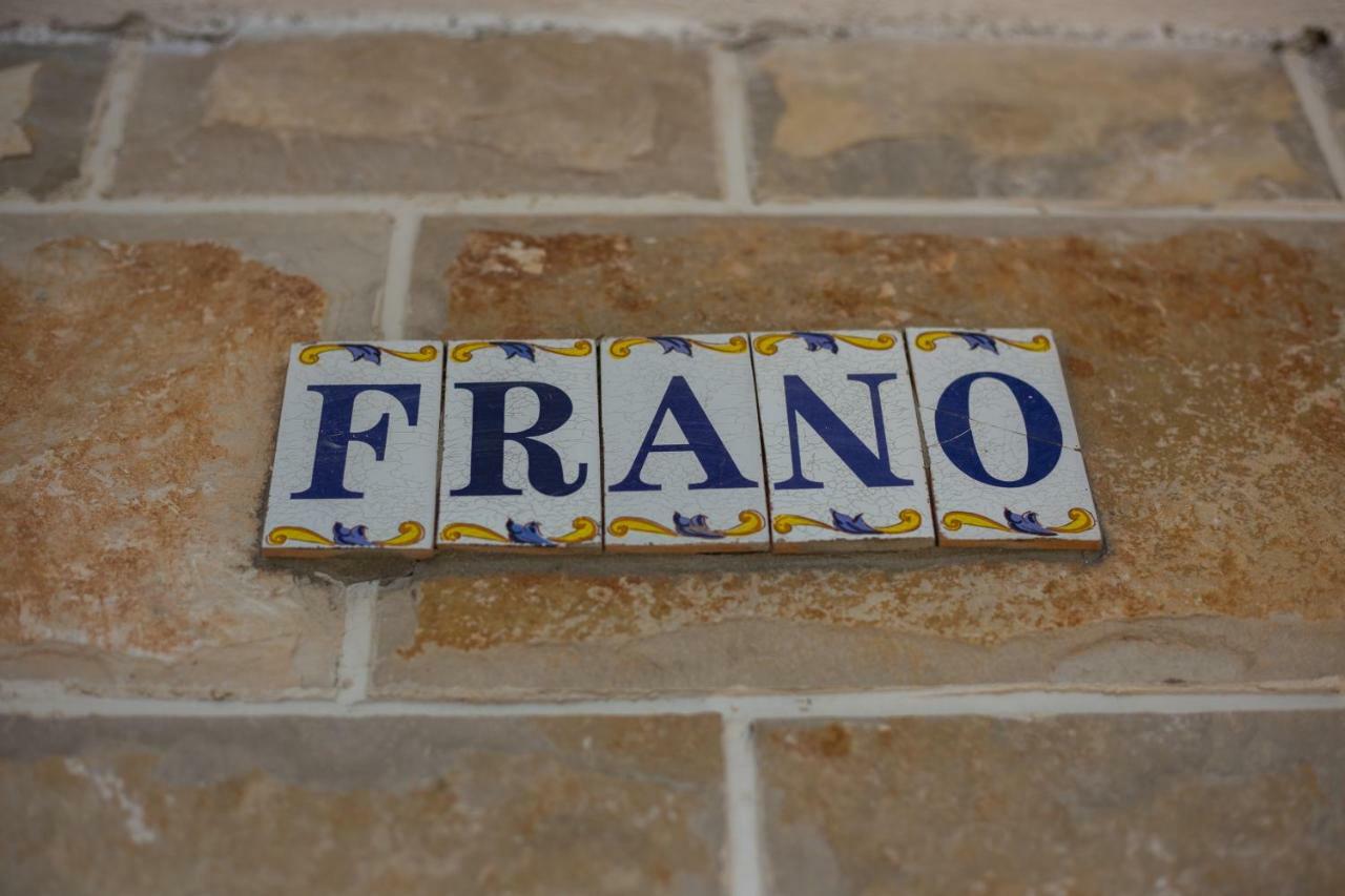 Nono Frano Apartment Prozura ภายนอก รูปภาพ